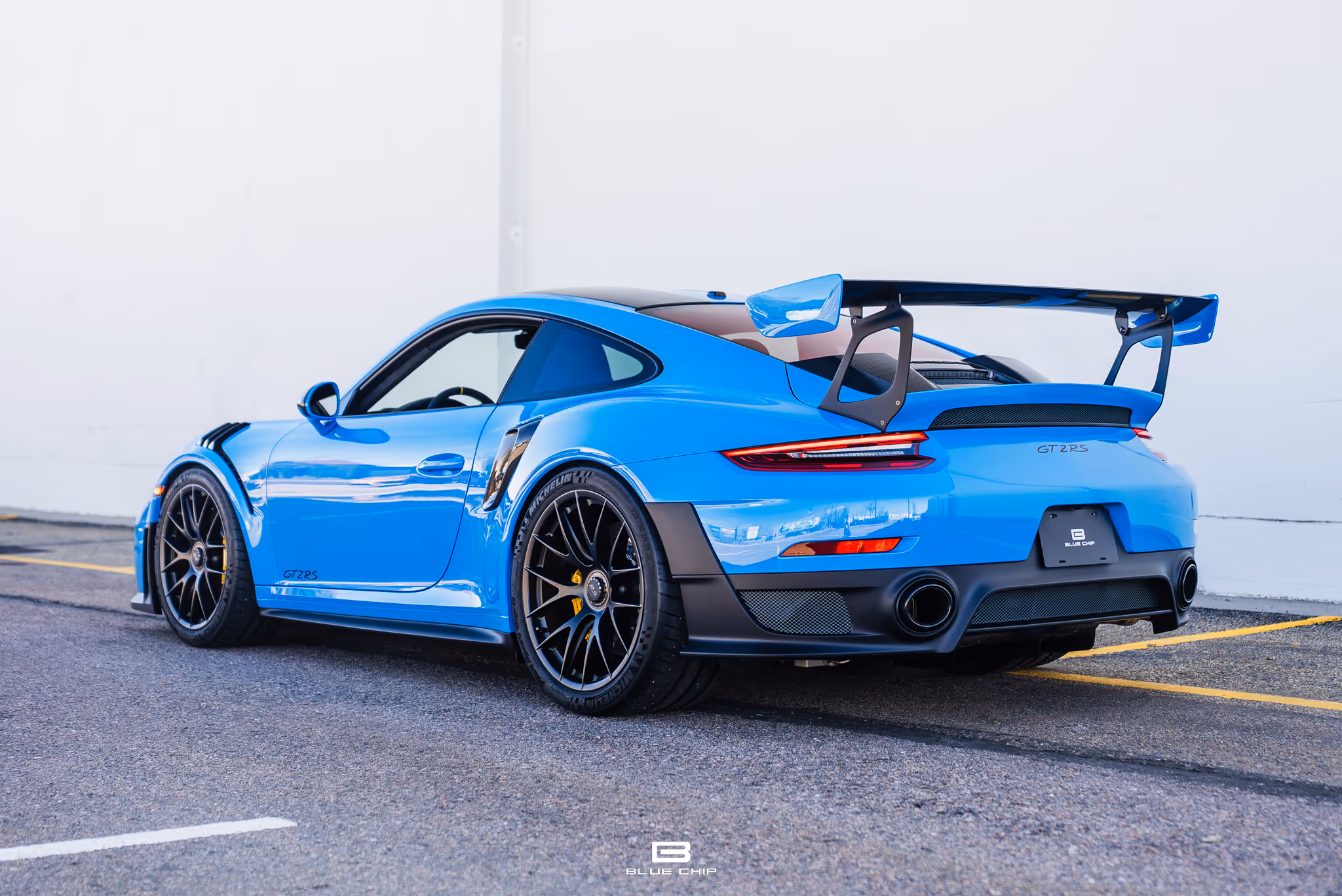 mph018_3304890300_67dc6186bb12080eb618f297_BC_GT_2_RS_Mexico_Blue_259_6cd281b6f1