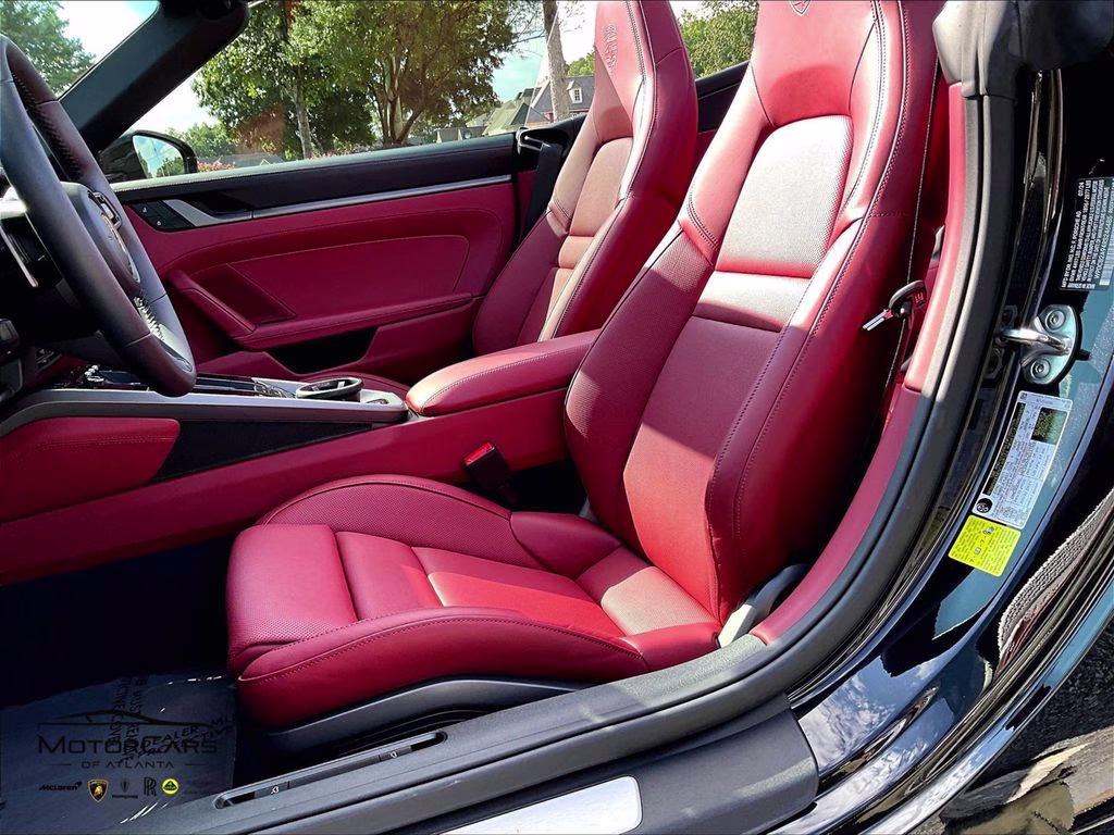 mph018_95470841_wp0cb2a94rs246485_2024_porsche_911_carrera_s_jet_black_metallic_19_112726_96269501c9