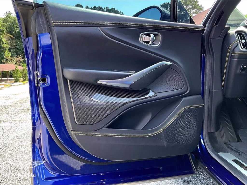 mph019_1438758306_sd7vujbw3ptv08215_2023_aston_martin_dbx_707_ion_blue_20_113950_d8bc54d935
