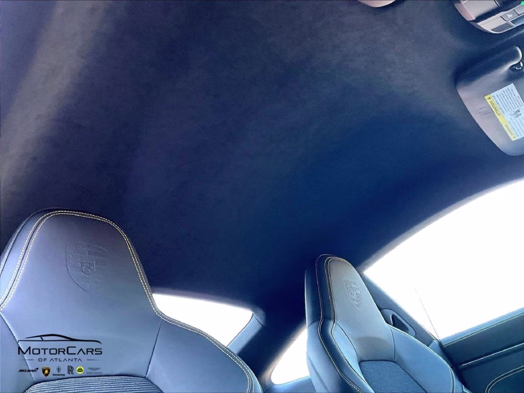 mph019_1796550443_wp0ac2a92ns271111_2022_porsche_911_gt3_touring_jet_black_metallic_20_114496_25d2247ab5