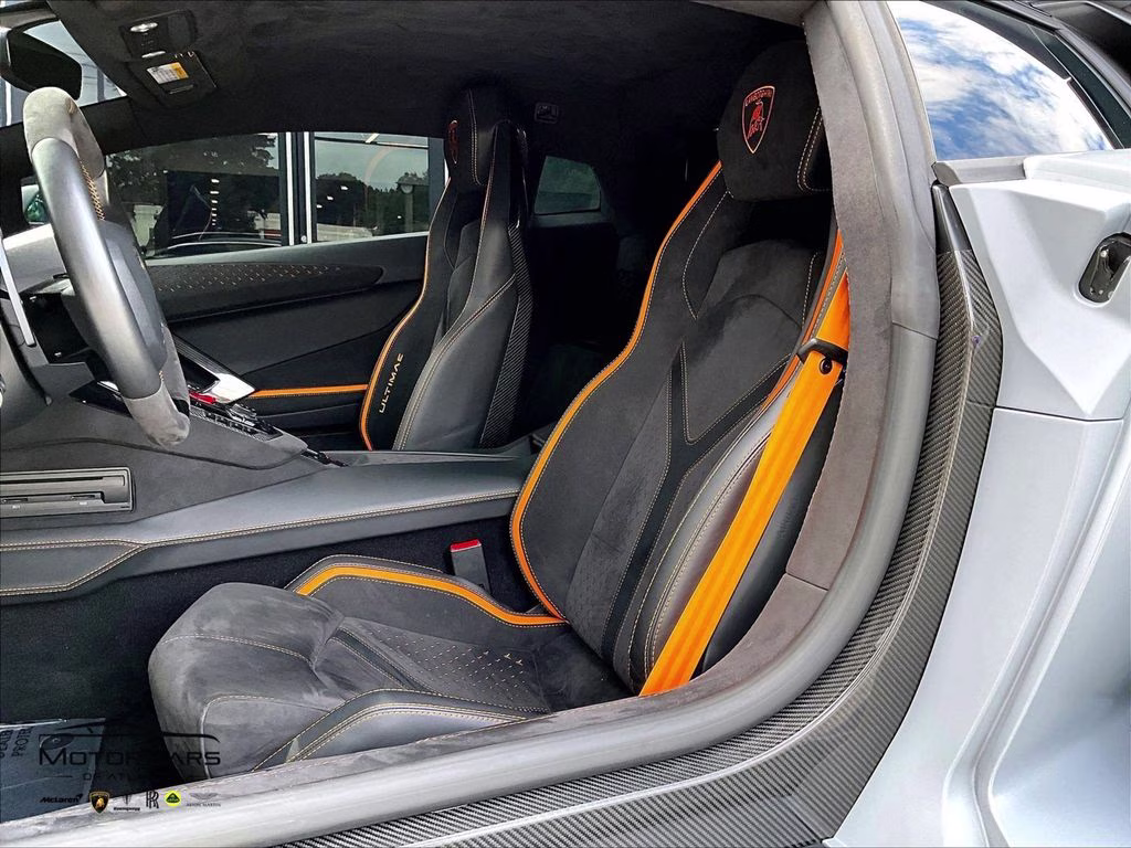 mph019_327332601_zhwup8zd0nla11131_2022_lamborghini_aventador_lp_780_4_ultimae_grigio_acheso_matt_20_112726_ff69148a7f