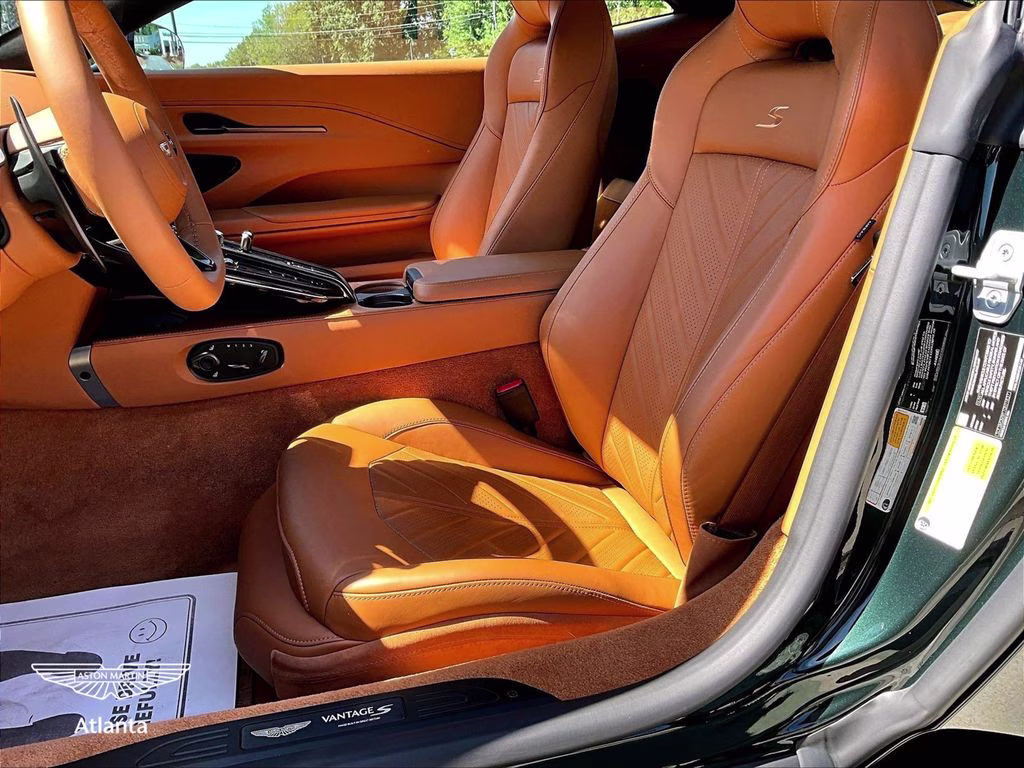 mph019_3669502556_scfsmgmw1tgn11637_2026_aston_martin_vantage_s_green_20_113609_5158c8d9cb