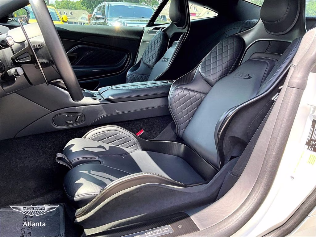 mph019_3730084081_scfrmhav2pgr10465_2023_aston_martin_dbs_ultimate_satin_lunar_white_20_113278_913ce8029a