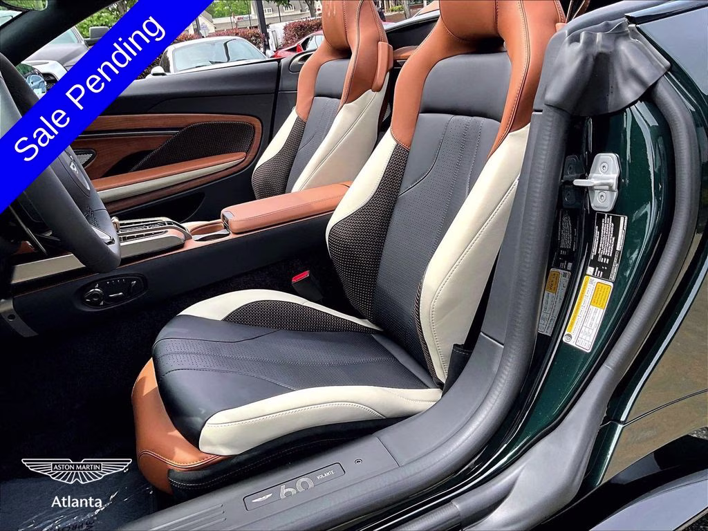 mph019_651662307_scfumchv9tgk61017_2026_aston_martin_vanquish_volante_60th_anniversary_pentland_green_20_112288_790b0964fb