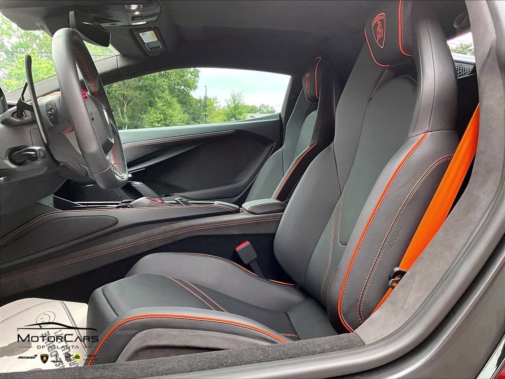 mph020_1696683436_zhwuc1zm3tla04075_2026_lamborghini_revuelto_21_112222_da7414a381