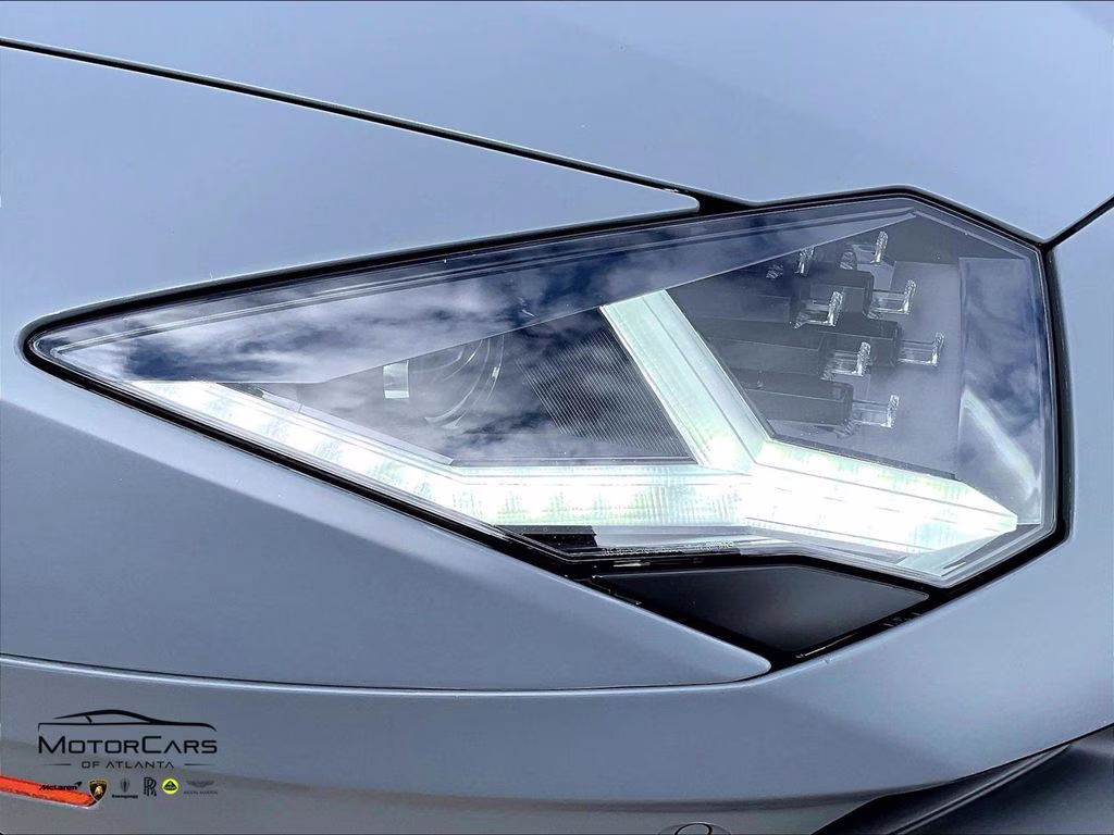 mph020_2022064149_zhwup8zd0nla11131_2022_lamborghini_aventador_lp_780_4_ultimae_grigio_acheso_matt_21_112726_63ddf396a6