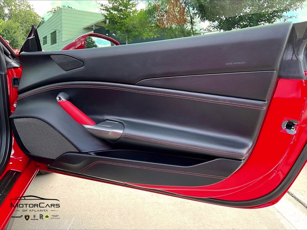 mph020_2328882741_zff80ama5h0222915_2017_ferrari_488_spider_21_113638_3a8f53ab87