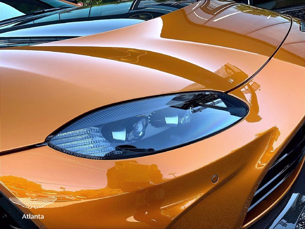 mph020_3917274956_scfsmgav7pgn07335_2023_aston_martin_vantage_v12_golden_saffron_21_114424_f360f9dc7b