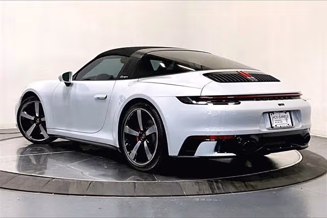 mph020_883200213_1280_fd43afa84b