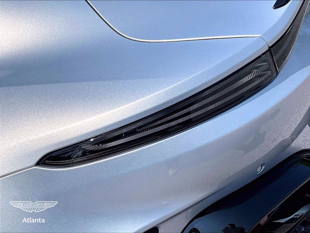 mph021_1741719943_scfsmgmw7tgn11660_2026_aston_martin_vantage_s_lightning_silver_22_113025_c776ce969d