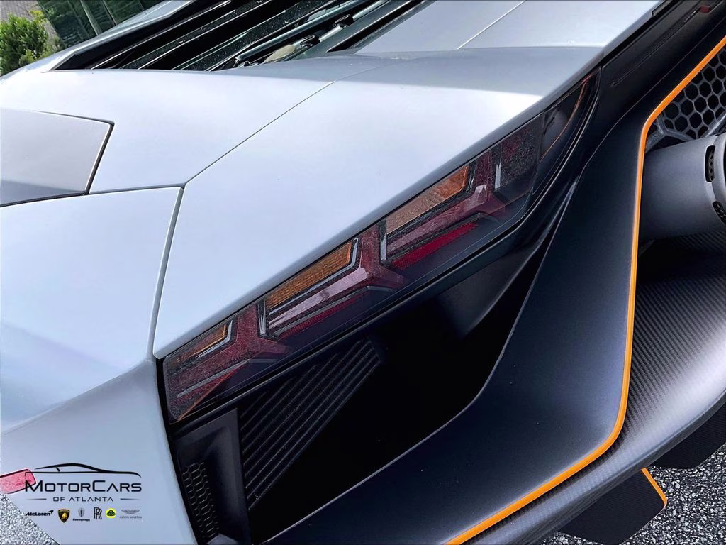 mph021_1958090940_zhwup8zd0nla11131_2022_lamborghini_aventador_lp_780_4_ultimae_grigio_acheso_matt_22_112726_7625ecc205