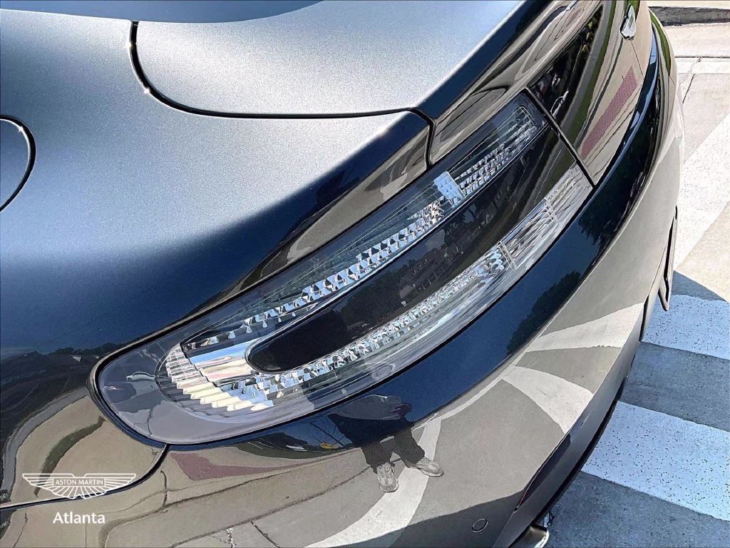 mph021_2948978269_scfekbak2egc18696_2014_aston_martin_v8_vantage_meteorite_silver_22_113860_94e117e2dc