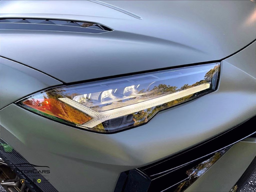 mph021_3378741582_zpbuc3zl8pla26127_2023_lamborghini_urus_performante_verde_turbine_lucido_metallic_22_114294_81f22fabfc
