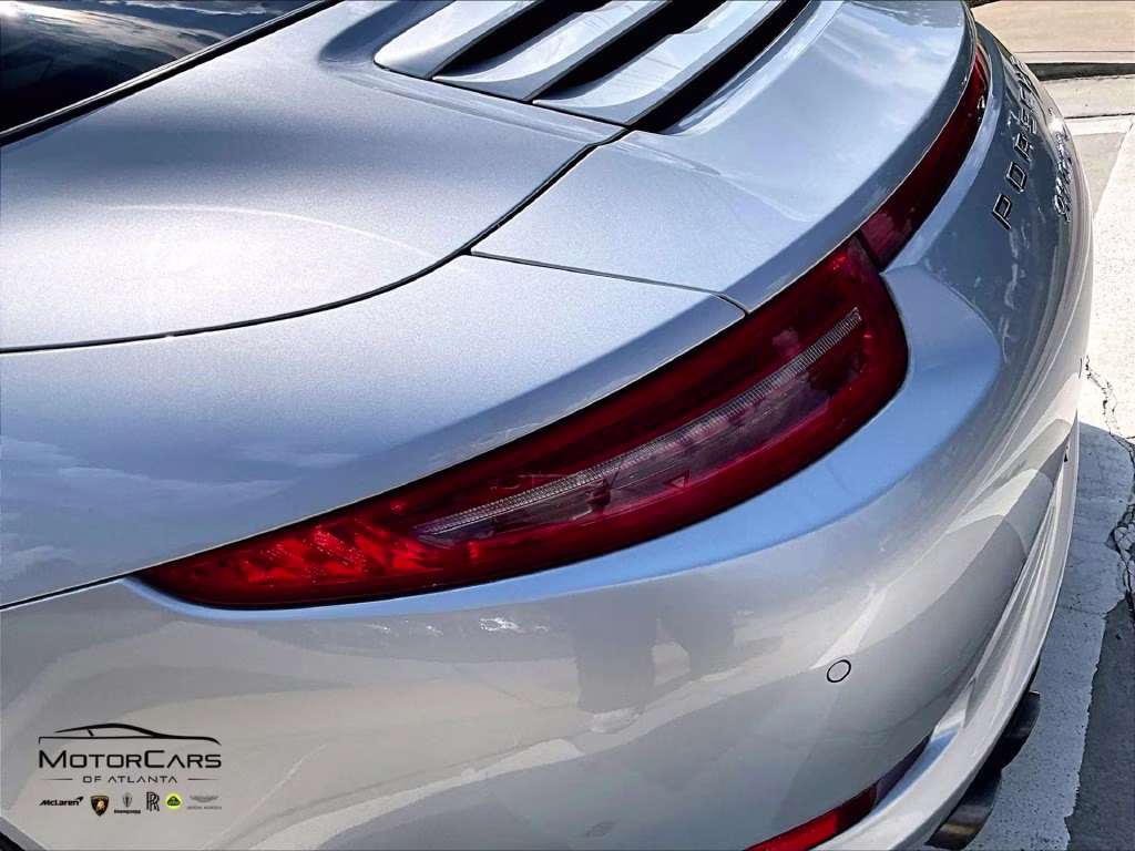 mph022_1134040983_wp0bb2a90ks125082_2019_porsche_911_targa_4s_32k_in_options_guards_red_accents_black_23_114567_f0af821dac