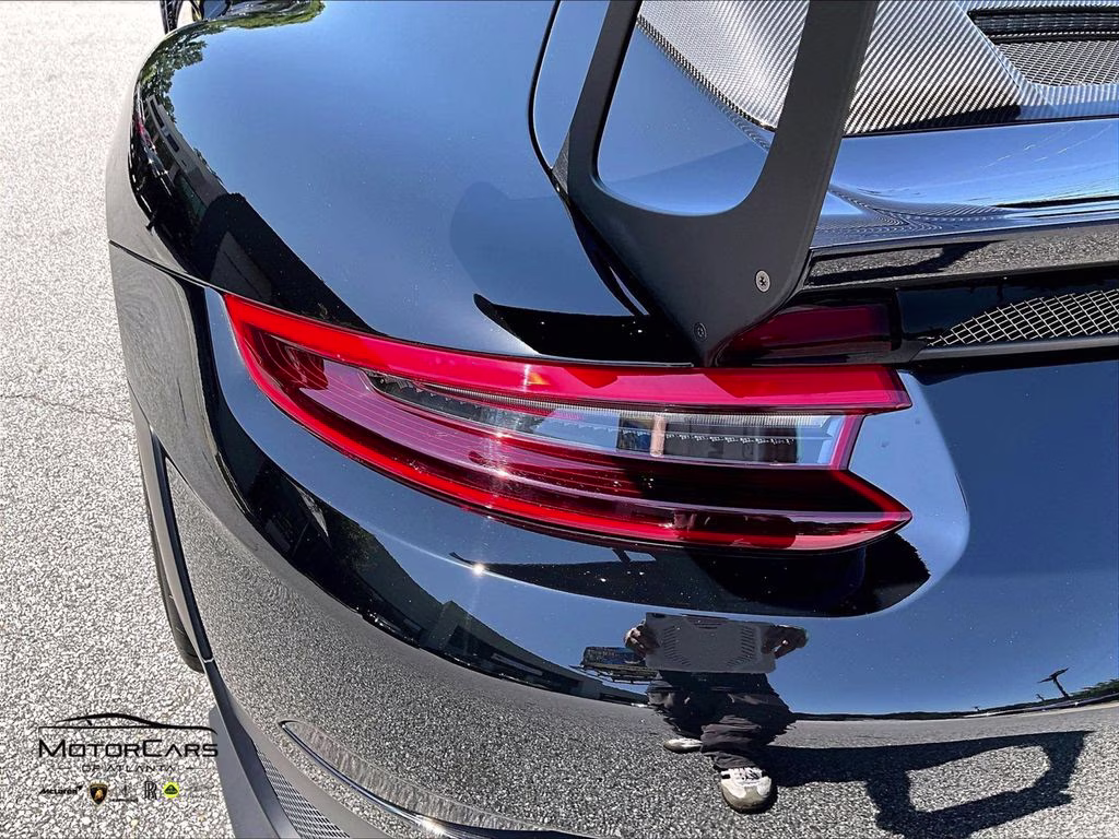 mph022_1567745346_wp0ae2a95ks155276_2019_porsche_911_gt2_rs_black_23_113134_84c95e787c