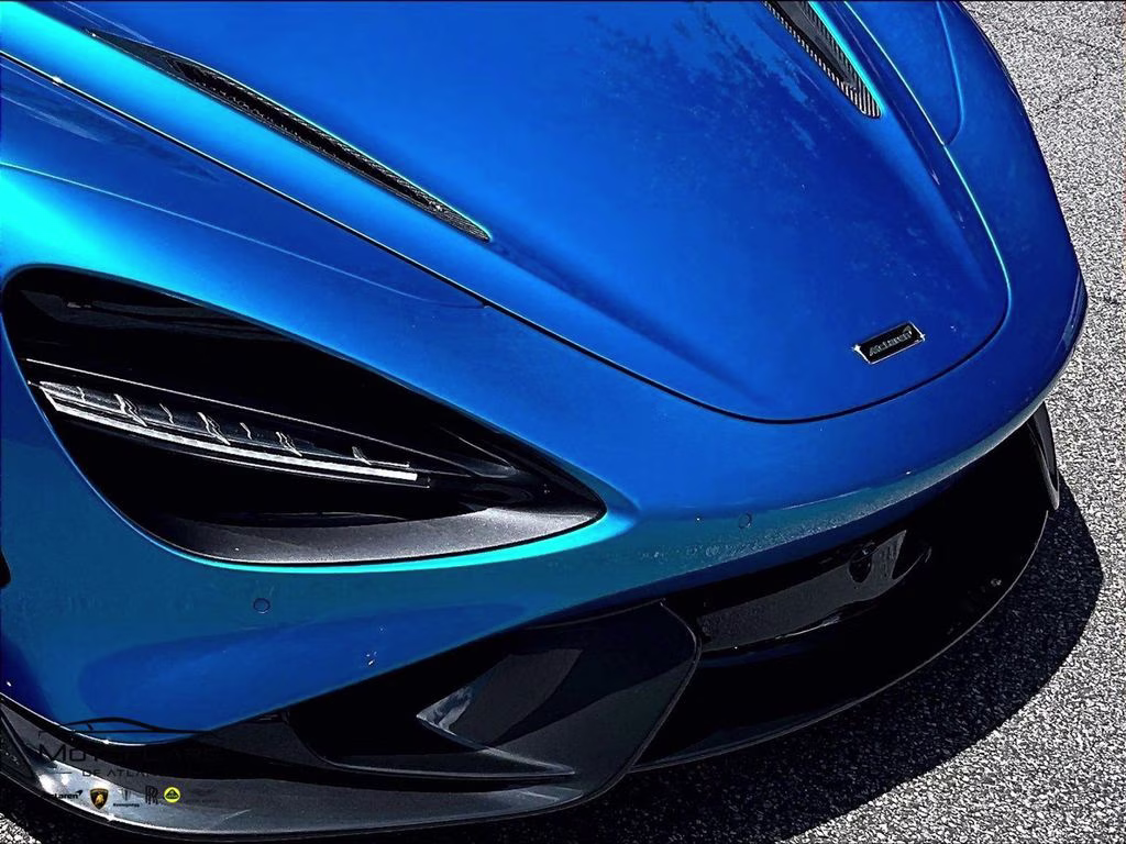 mph022_3162188097_sbm14sca4nw765636_2022_mclaren_765lt_mso_ludus_blue_velocity_fender_blend_23_113056_f59a73cbc8
