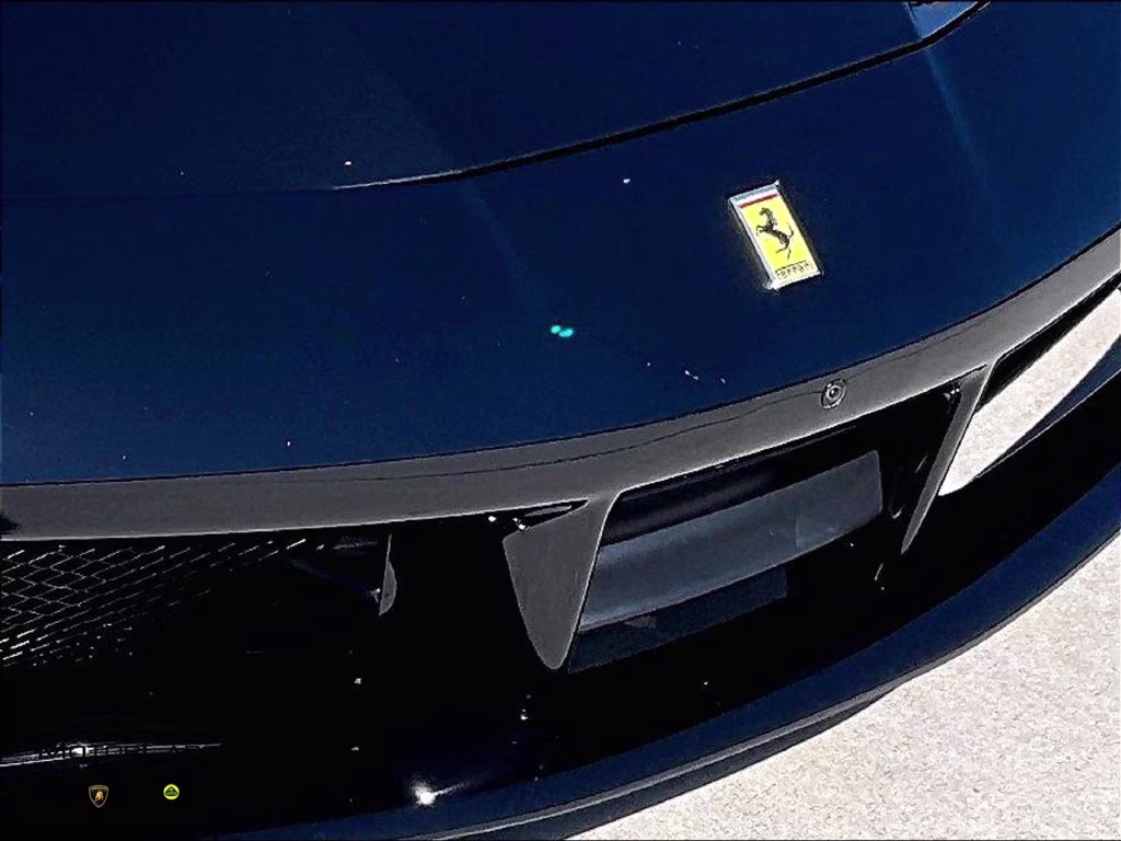 mph022_689568493_zff80ama8h0227994_2017_ferrari_488_spider_23_114094_19d1ad6e4a