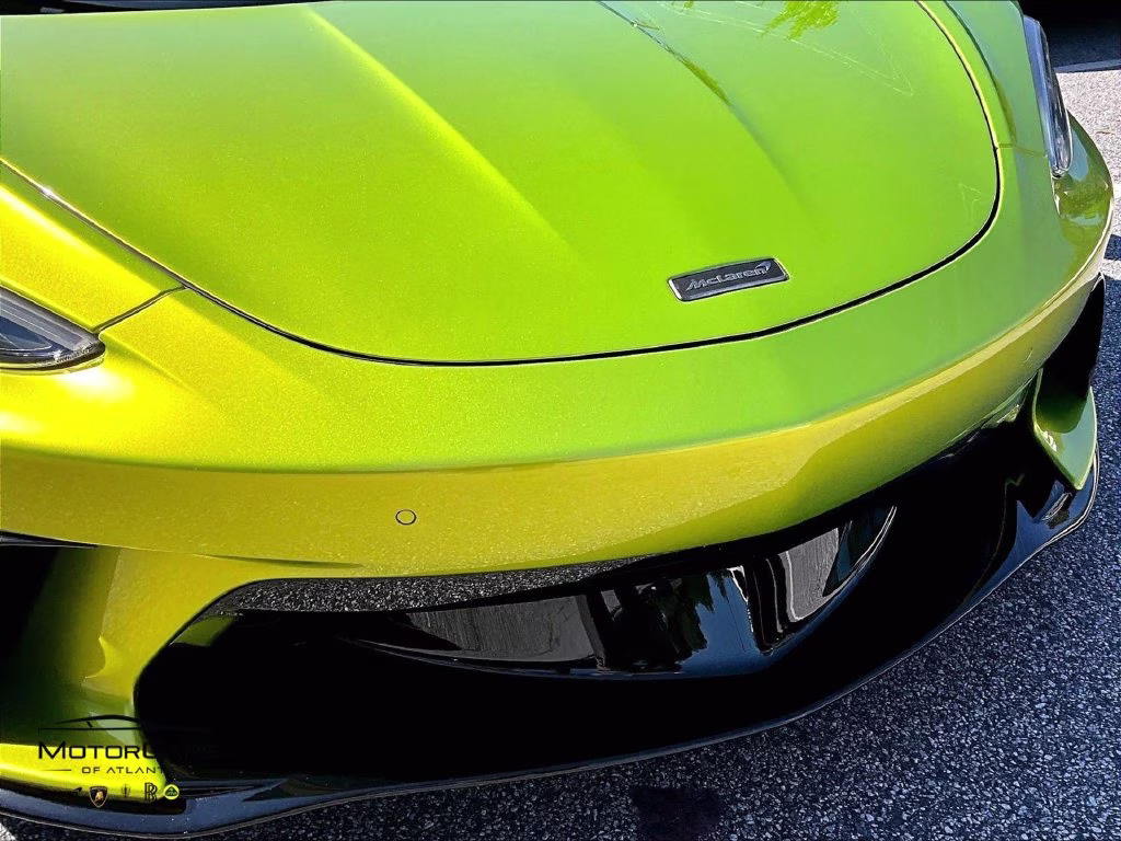 mph023_4085962536_sbm22gcaxsw003205_2025_mclaren_gts_green_24_114406_c92c53cc4d