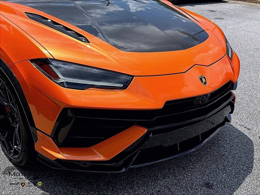 mph024_3482582895_zpbuc3zl6rla35332_2024_lamborghini_urus_performante_arancio_borealis_metallic_25_112990_49d37f7b6a