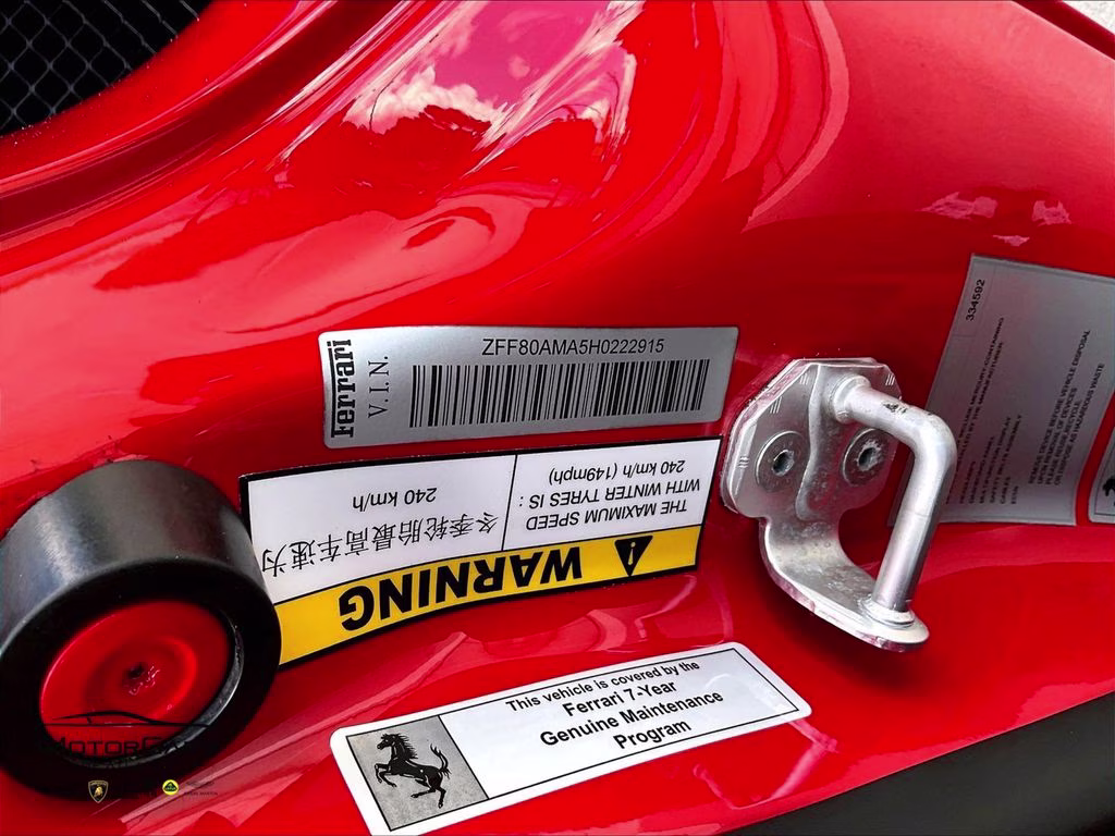 mph025_320037963_zff80ama5h0222915_2017_ferrari_488_spider_26_113638_1643b09220