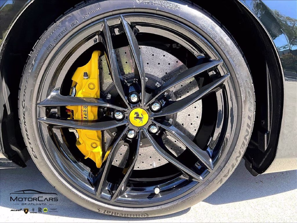 mph025_4052230497_zff80ama8h0227994_2017_ferrari_488_spider_26_114094_76136b5750