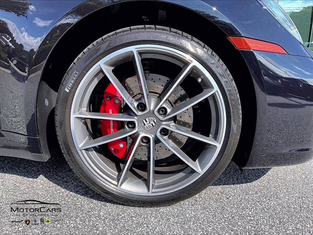 mph025_834782304_wp0cb2a94rs246485_2024_porsche_911_carrera_s_jet_black_metallic_26_112726_7d86a64ef1