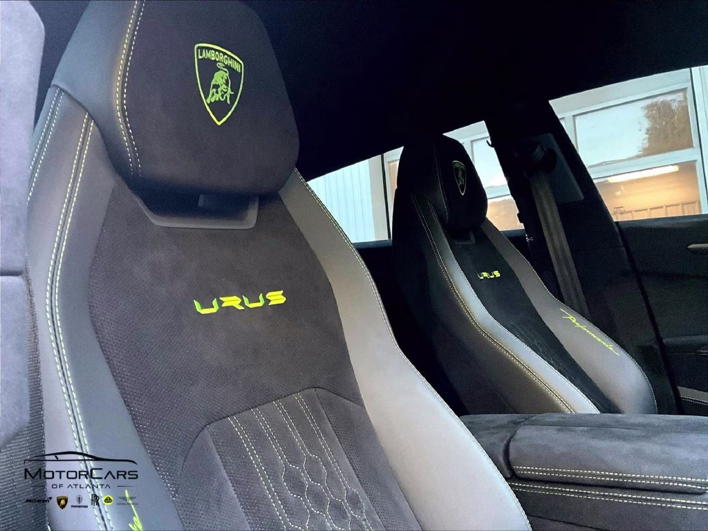 mph026_2577435426_zpbuc3zl8pla26127_2023_lamborghini_urus_performante_verde_turbine_lucido_metallic_27_114294_bb8f52e2c1