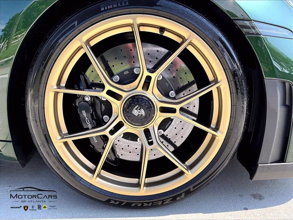 mph026_2828198668_wp0ac2a91ts287085_2026_porsche_911_gt3_touring_27_113848_27eb963c87