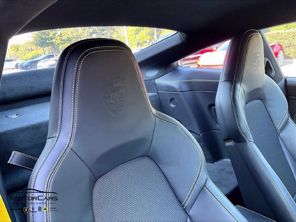 mph027_1149773066_wp0ac2a92ns271111_2022_porsche_911_gt3_touring_jet_black_metallic_28_114496_7ac17f6b55