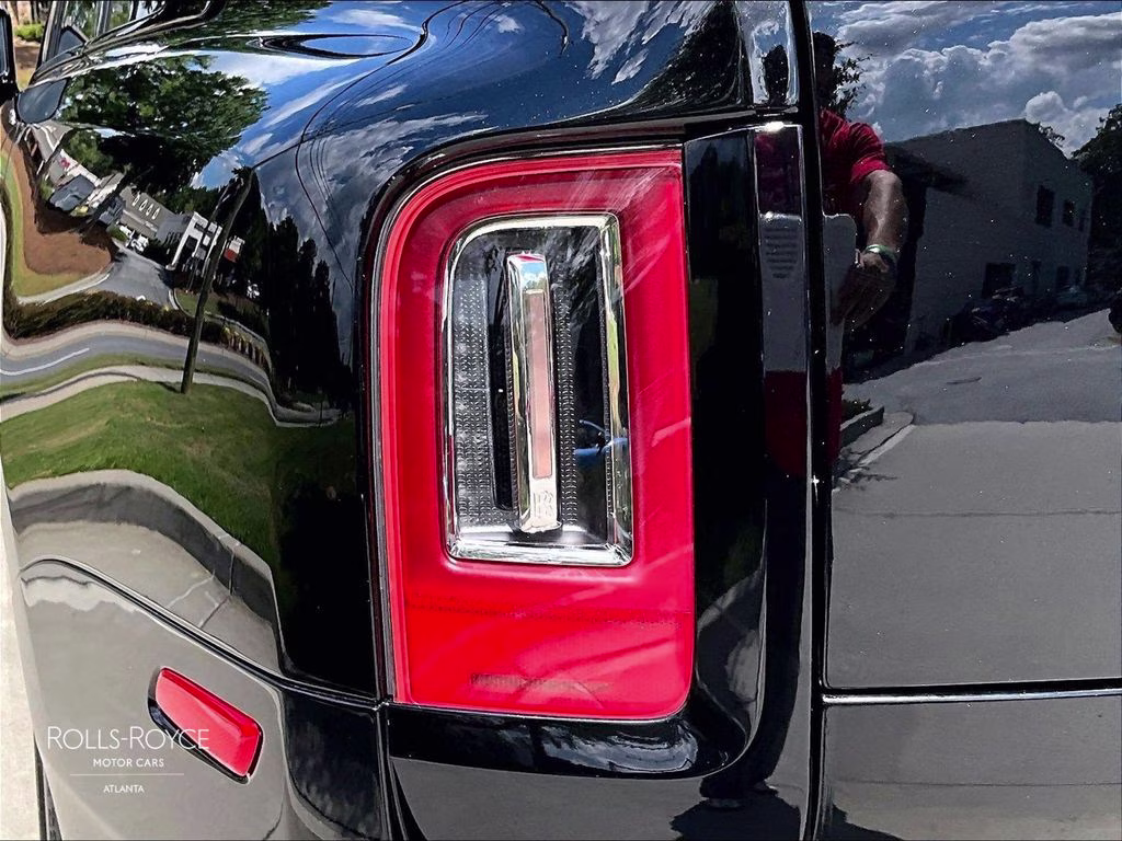 mph027_3122409149_slatv8c07nu214094_2022_rolls_royce_cullinan_black_badge_black_diamond_28_113662_73a67efb14