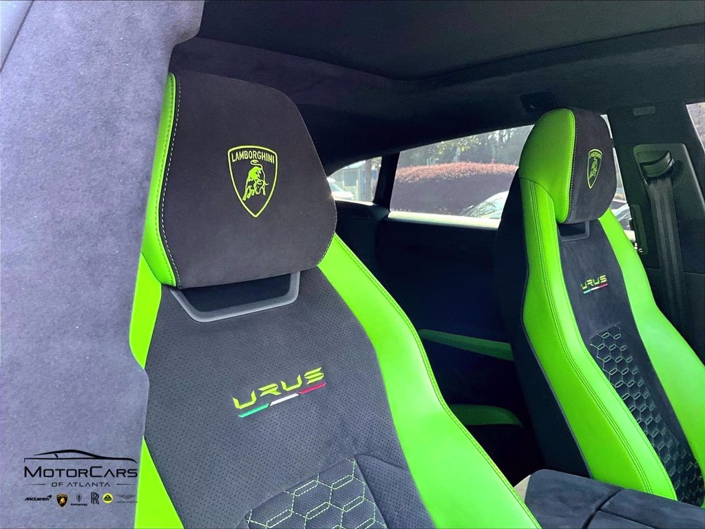 mph028_1955467451_zpbua1zl7mla13746_2021_lamborghini_urus_pearl_capsule_verde_mantis_pearl_29_112902_d6dc1c89e6