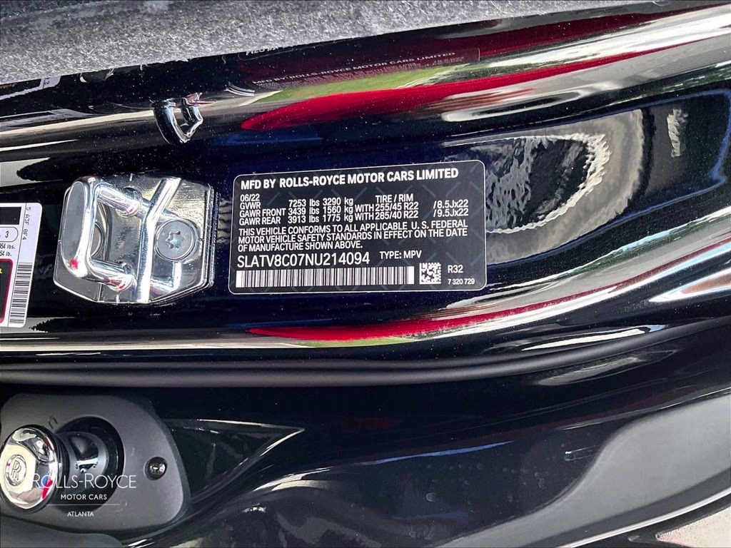mph029_2087790547_slatv8c07nu214094_2022_rolls_royce_cullinan_black_badge_black_diamond_30_113662_21fe3ee467