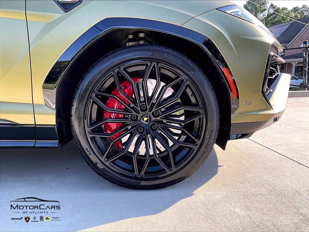 mph032_3565027988_zpbud6zl1sla34576_2025_lamborghini_urus_se_33_113824_b0c4d2e69d