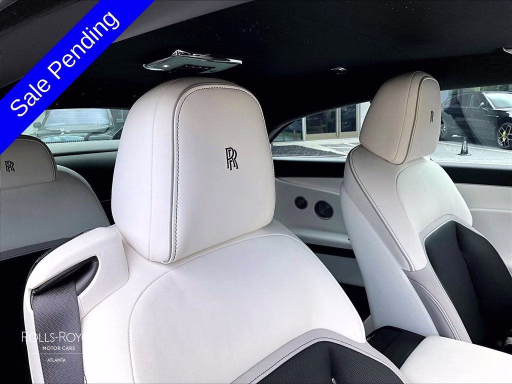 mph034_3619893637_scatk2c03ru226349_2024_rolls_royce_spectre_black_diamond_35_112913_cdb90576ab