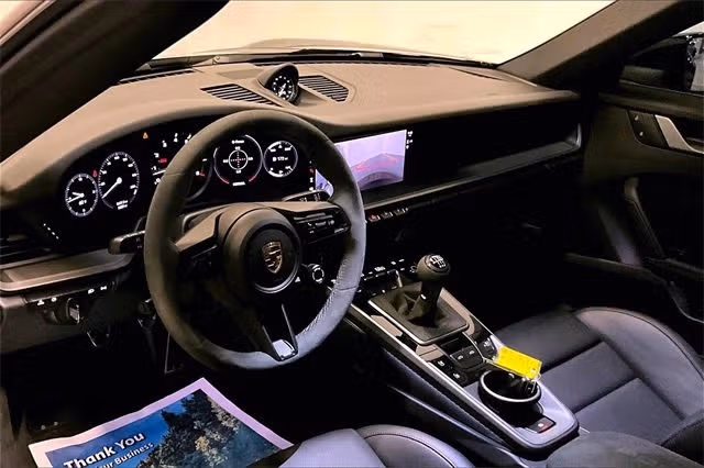 mph037_2998790933_640_6260a58432