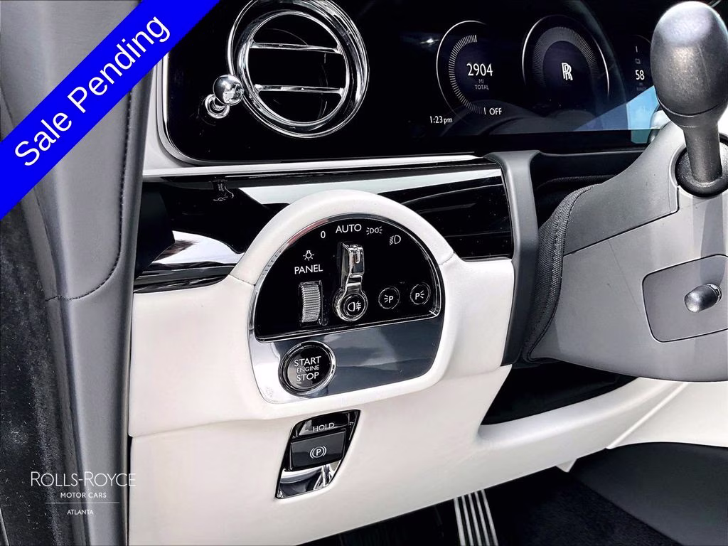 mph037_954888143_scatk2c03ru226349_2024_rolls_royce_spectre_black_diamond_38_112913_bd5fabe56f