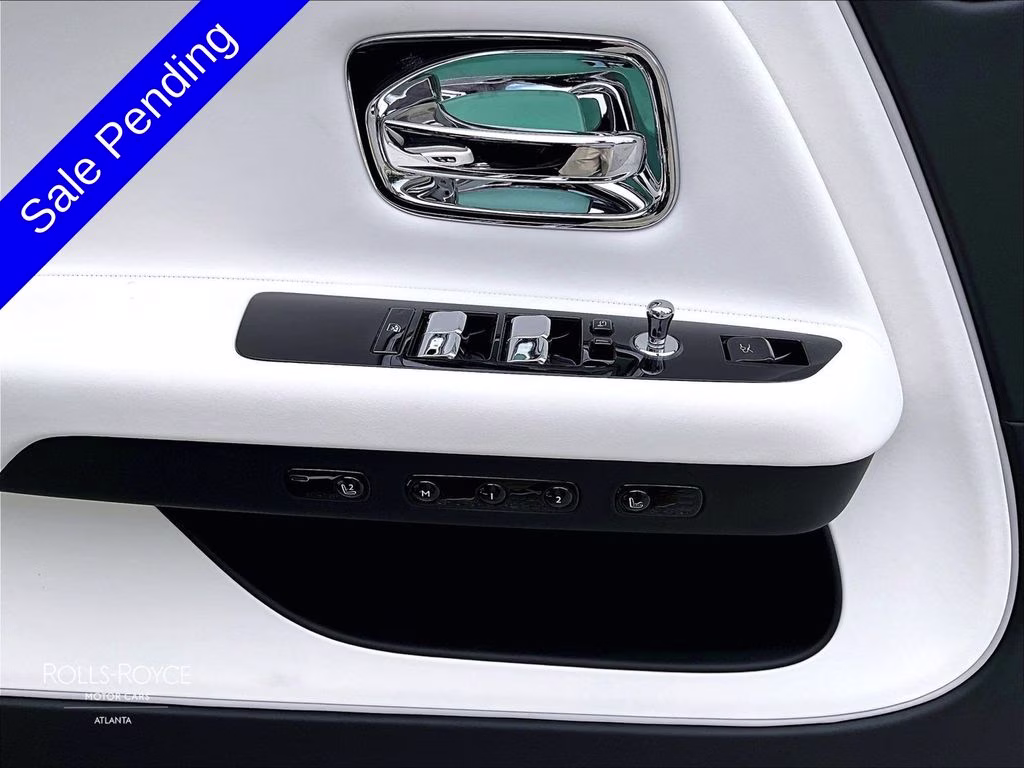 mph038_2767863168_scatk2c03ru226349_2024_rolls_royce_spectre_black_diamond_39_112913_90d15be244