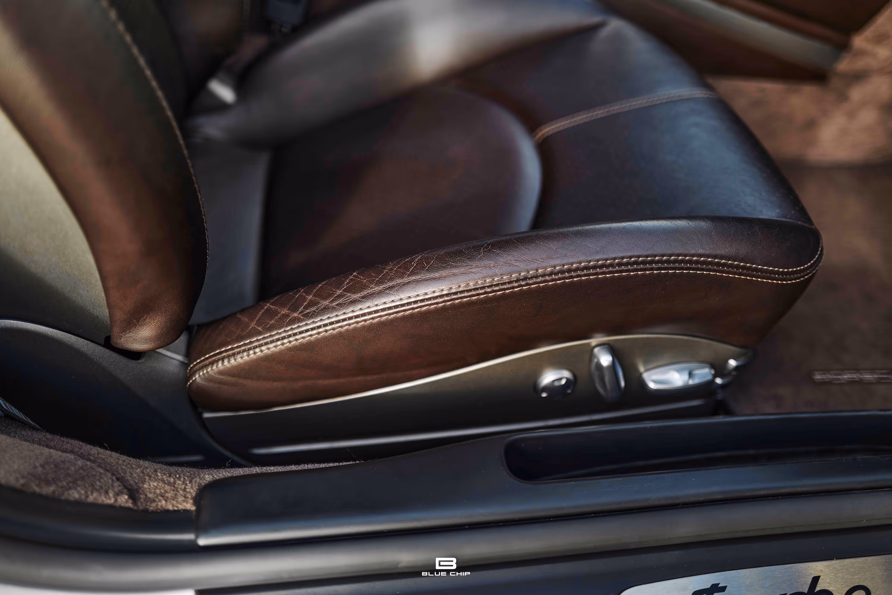 mph043_3231024711_699f2b3ce9ea2260d3874392_L1170975_44c9d2e5a6