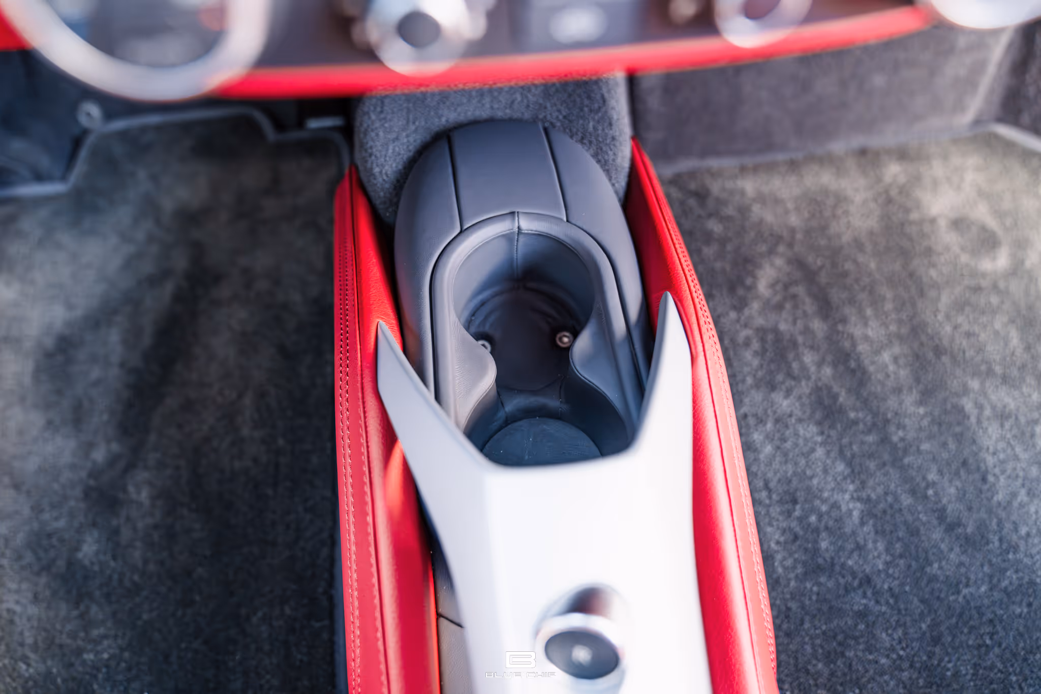 mph062_1612028483_67f5b04988525f0944be4df8_BC_488_GTB_70th_Silver_Roof_122_70ef5929a8