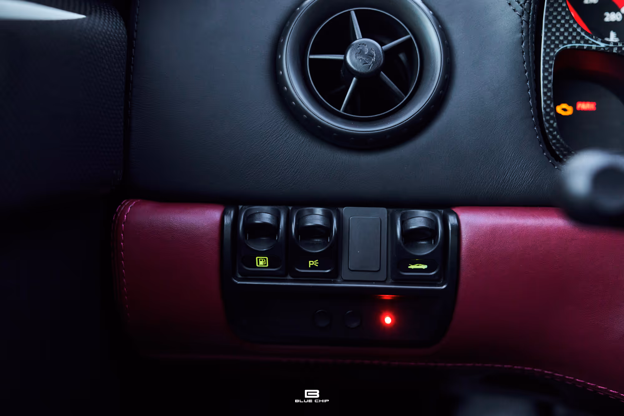 mph076_2688192031_698a12bac47bcf353be53e17_A7400608_9ed5a7ae86