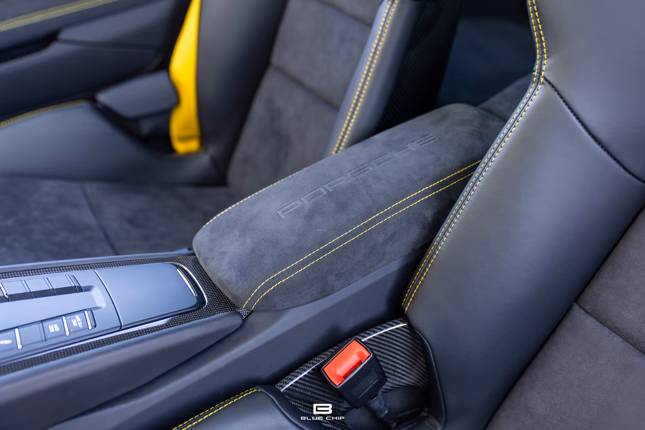 mph080_355808469_67dc6638a091ddf8a46b08d4_BC_GT_2_RS_Mexico_Blue_227_ef597e31a6