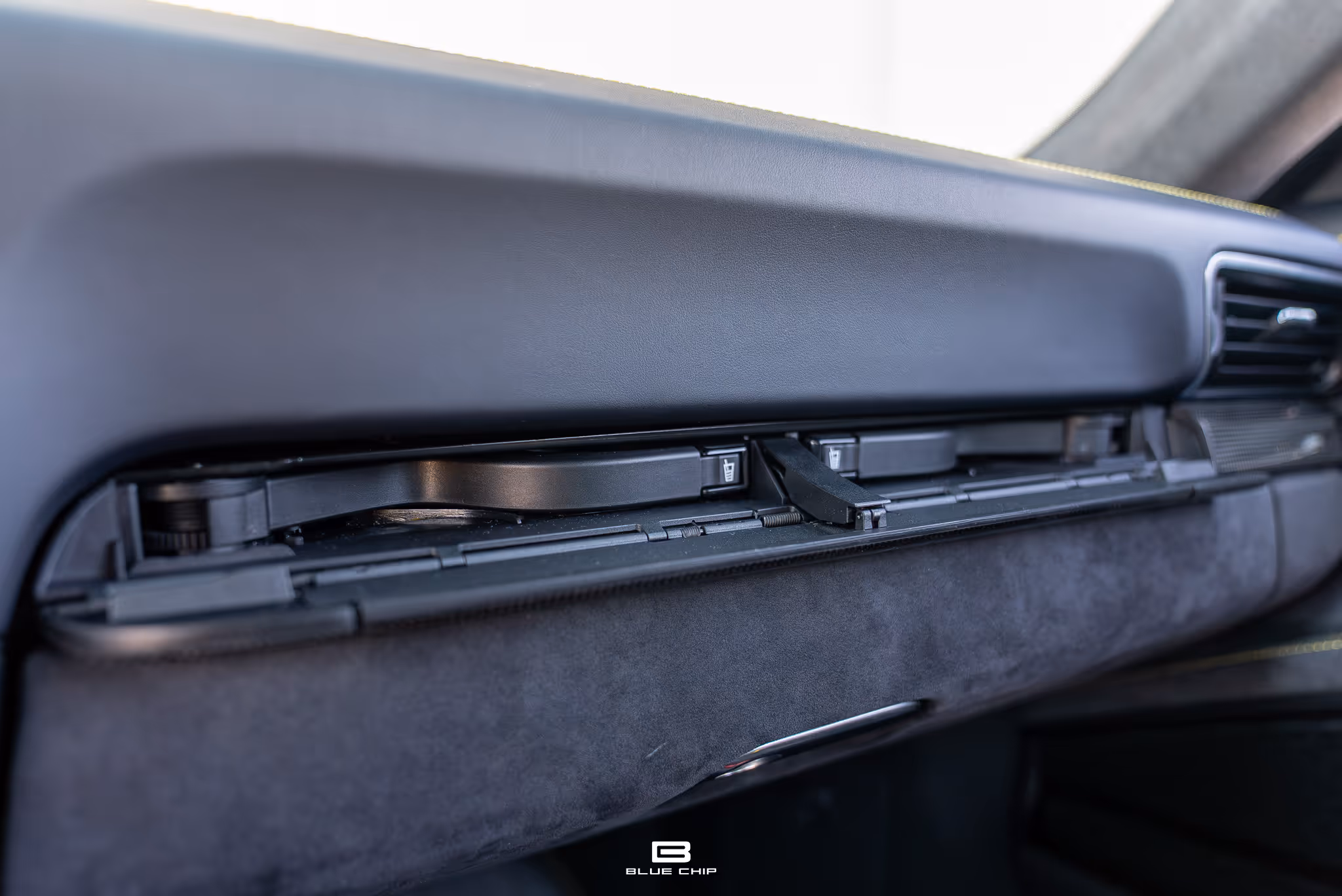 mph083_2613924299_67dc6651c0851e1c6a7921b6_BC_GT_2_RS_Mexico_Blue_215_1bb2c0f556