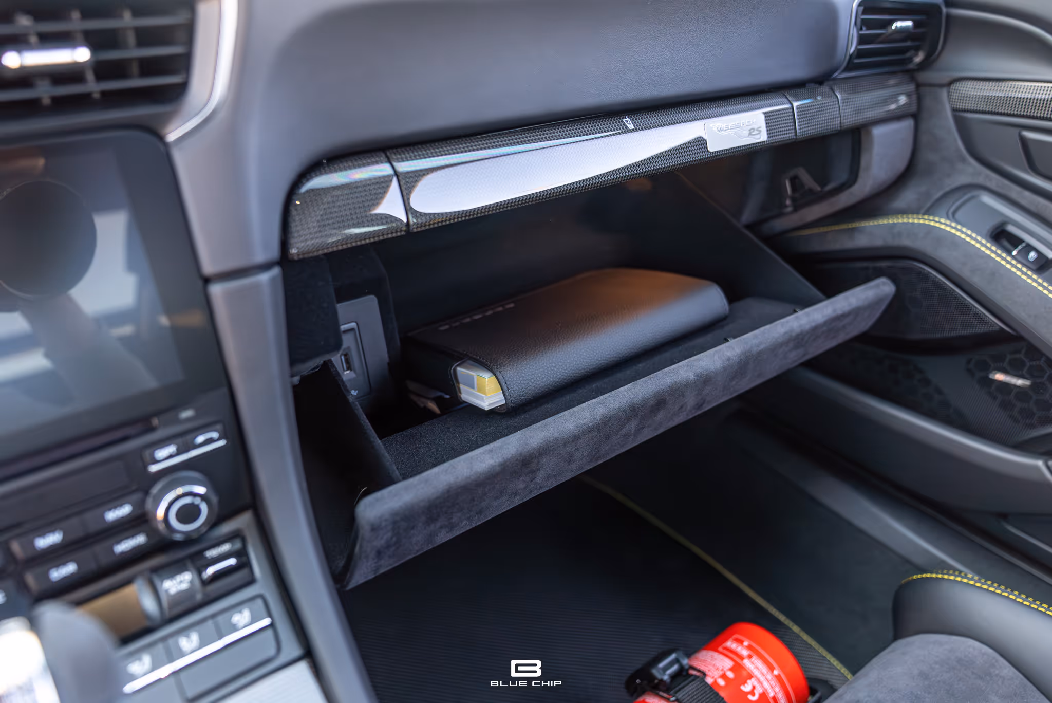 mph086_41583929_67dc664a7ea3d2e0d584e7f4_BC_GT_2_RS_Mexico_Blue_214_3d7537b63e