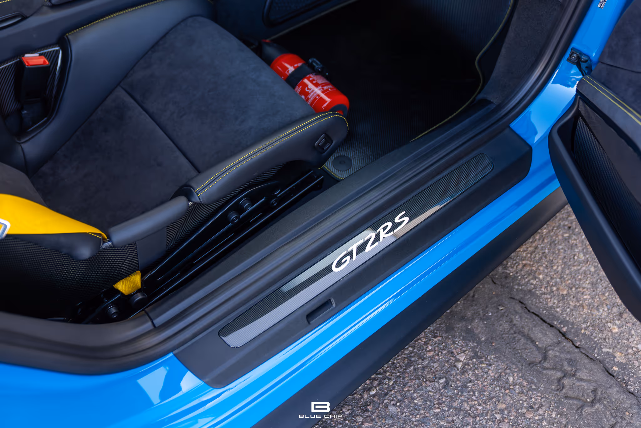 mph100_419877833_67dc66b57ee4fa5c415e0fe7_BC_GT_2_RS_Mexico_Blue_208_c0b2f41c29