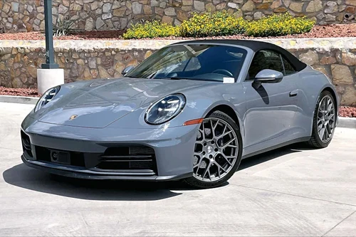 
           
        2025 Porsche 911 Carrera