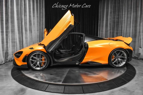 
           
        2021 McLaren 765LT