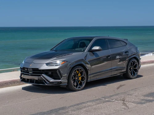 2024 Lamborghini Urus Performante