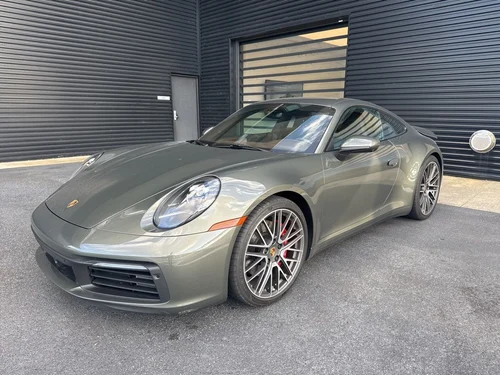 
           
        2024 Porsche 911 Carrera 4S