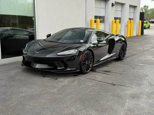 
           
        2023 McLaren GT