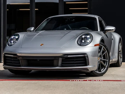
           
        2024 Porsche 911 Carrera 4